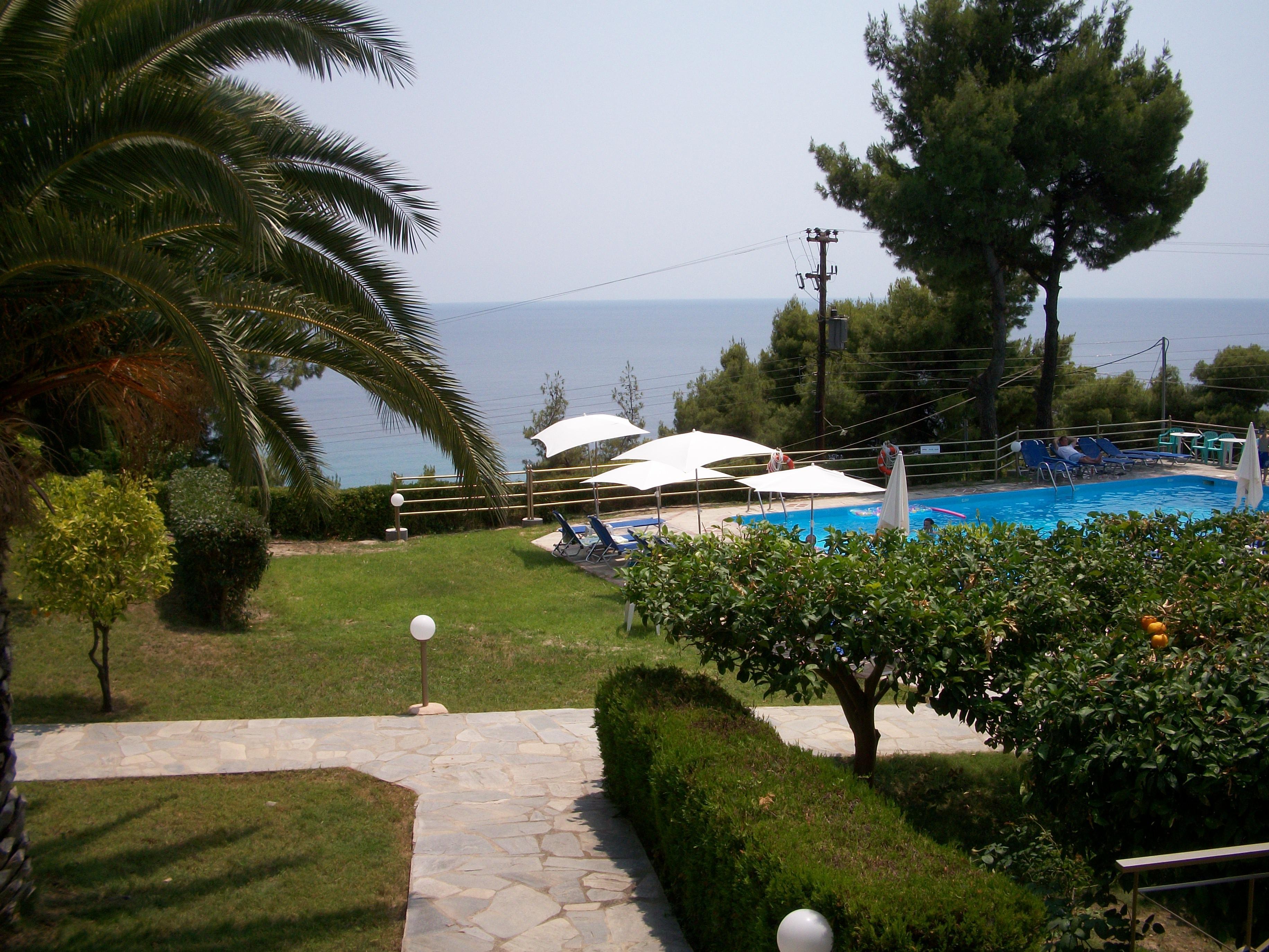Thea Hotel Possidi Buitenkant foto