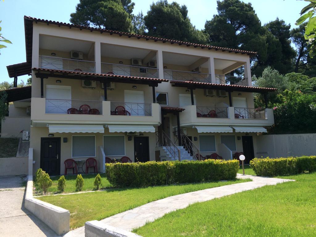 Thea Hotel Possidi Buitenkant foto
