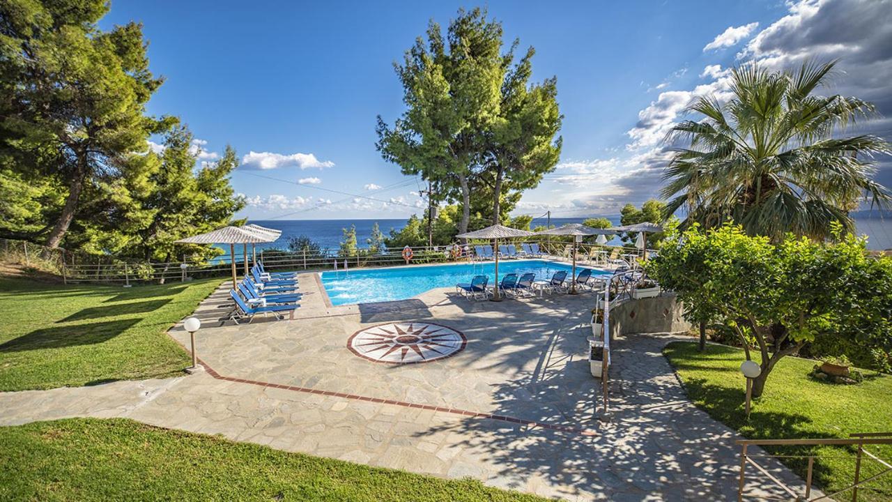 Thea Hotel Possidi Buitenkant foto